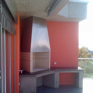 Gartencheminee mit Isolierter CNS Haube und Naturstein in Steckborn