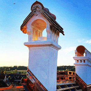 6B79ED0C-701D-4A2B-84B4-02571D0FDB0E