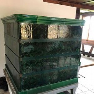 Naegeliofen-mit-Moderner-Stahlfront-aus-XAR400-7